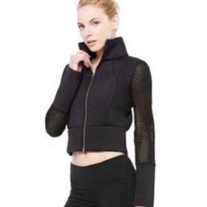 Alo front zip yoga activewear jacket. Cropped with mesh back. Edgy and cute.